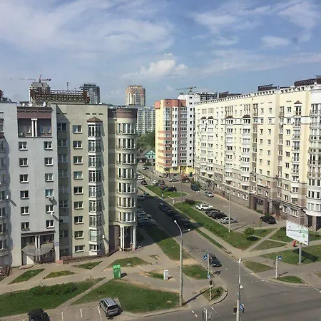 Vip-appartamenty Na Sutki Apartment *